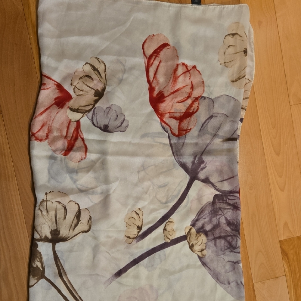 Floral Print Silk-feeling Polyester Scarf
